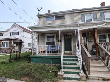 23 N BROAD MOUNTAIN AVENUE, FRACKVILLE, PA 17931