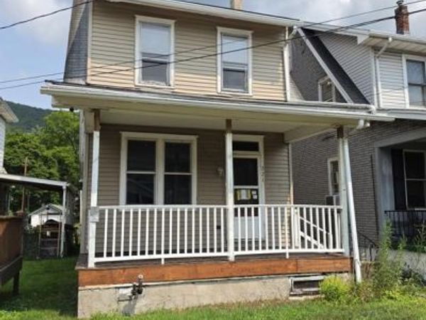 221 NORTH STREET , LYKENS, PA 17048