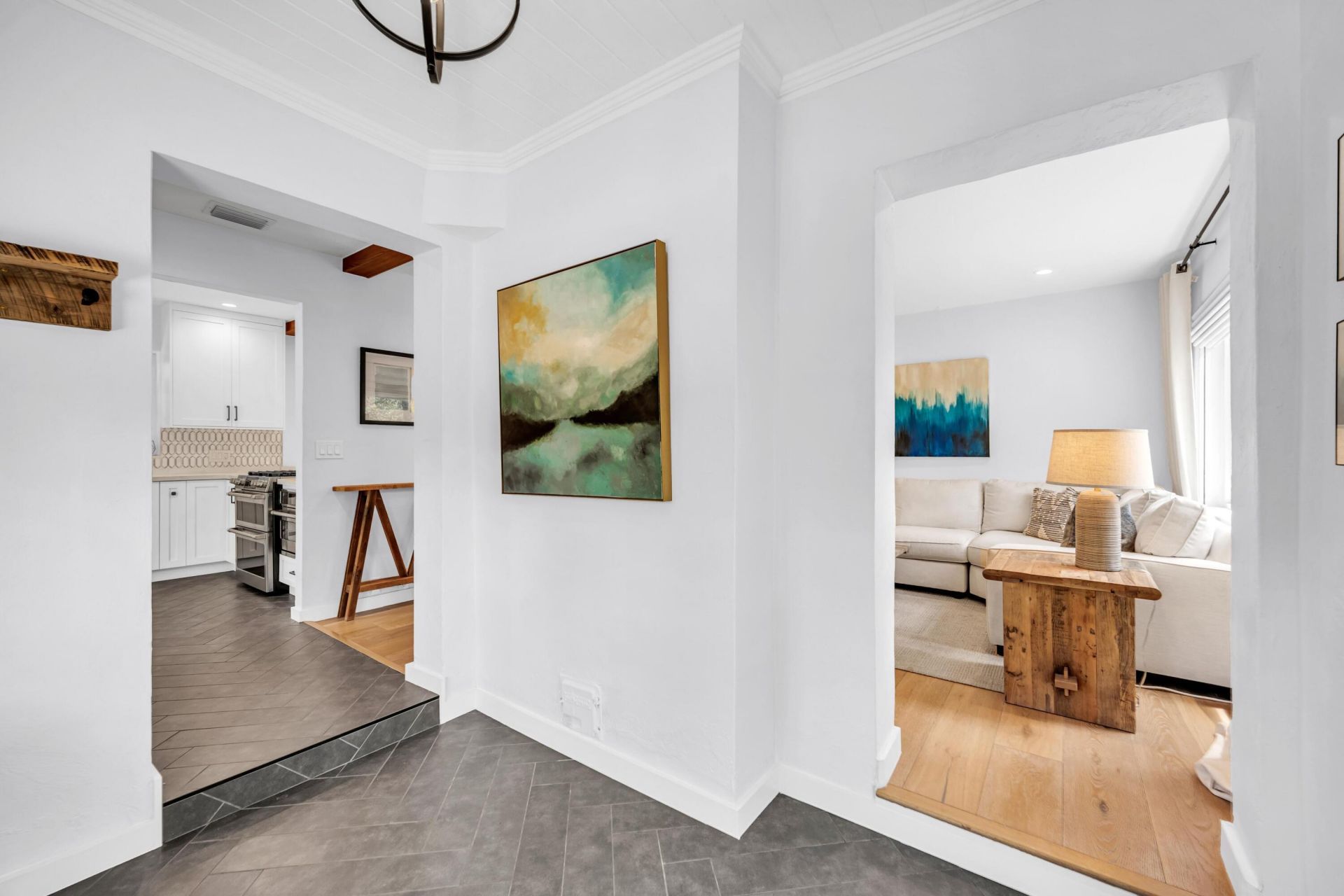 748 NE 17th Way, Fort Lauderdale, FL 33304 Photo