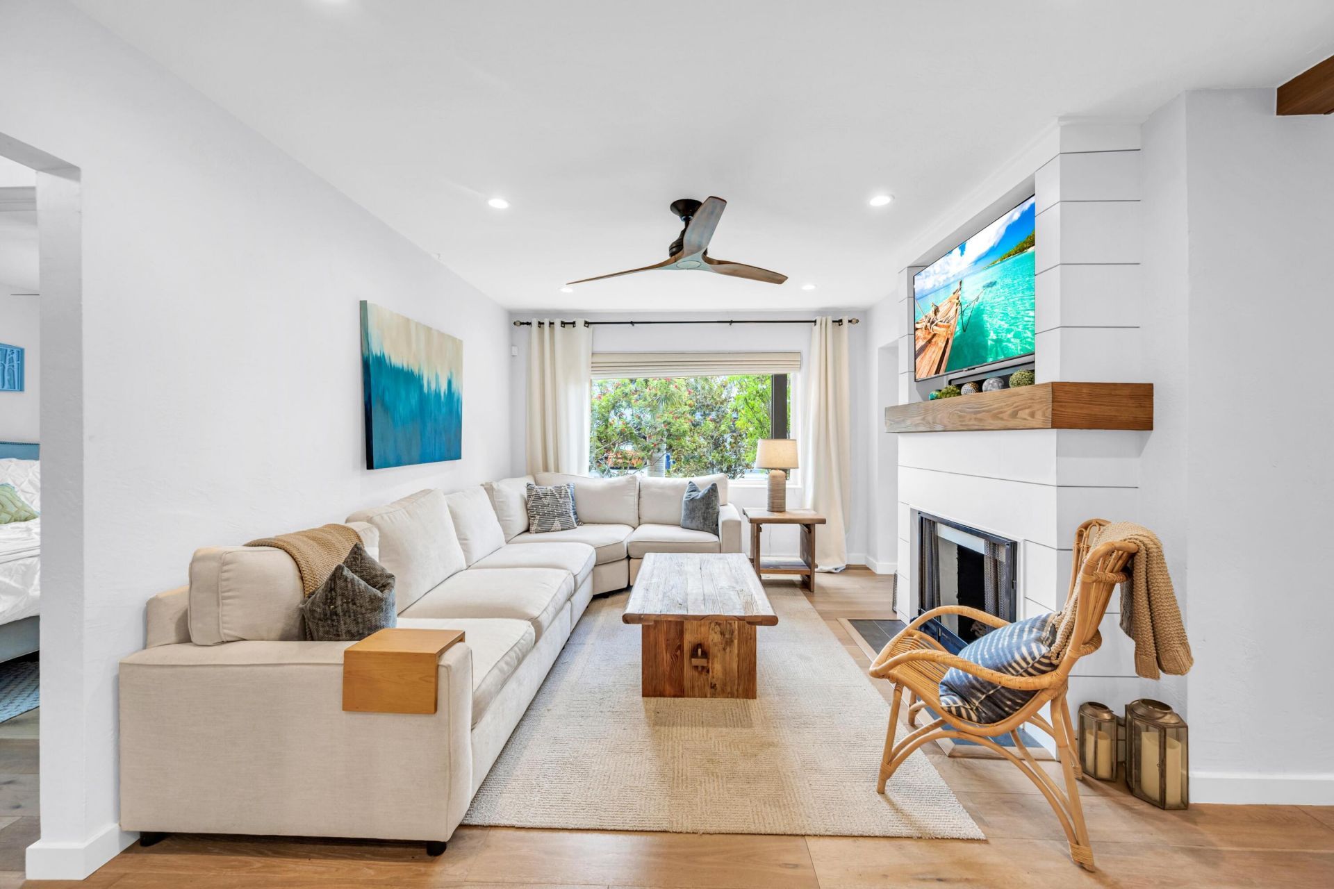 748 NE 17th Way, Fort Lauderdale, FL 33304 Photo
