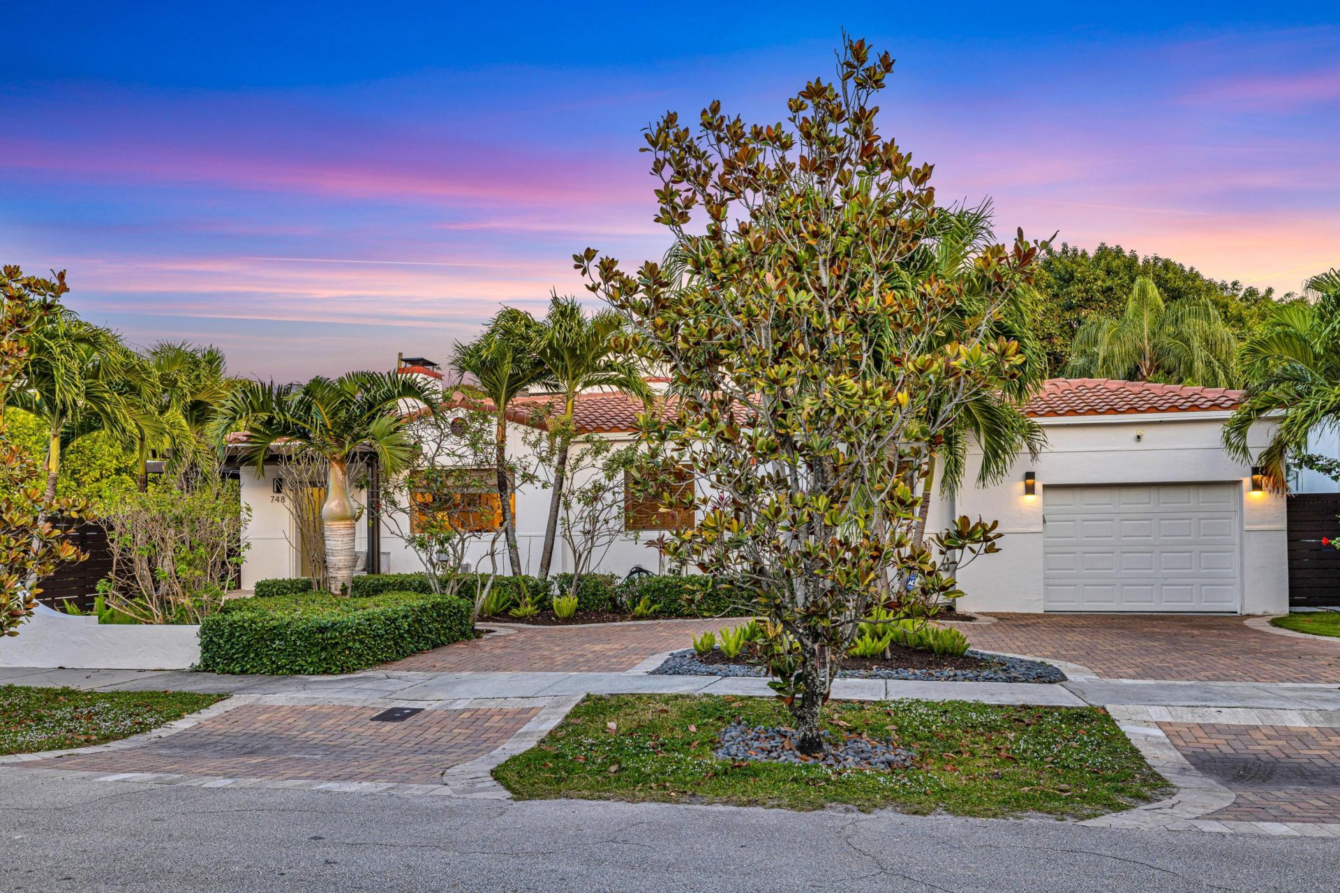 748 NE 17th Way, Fort Lauderdale, FL 33304 Photo