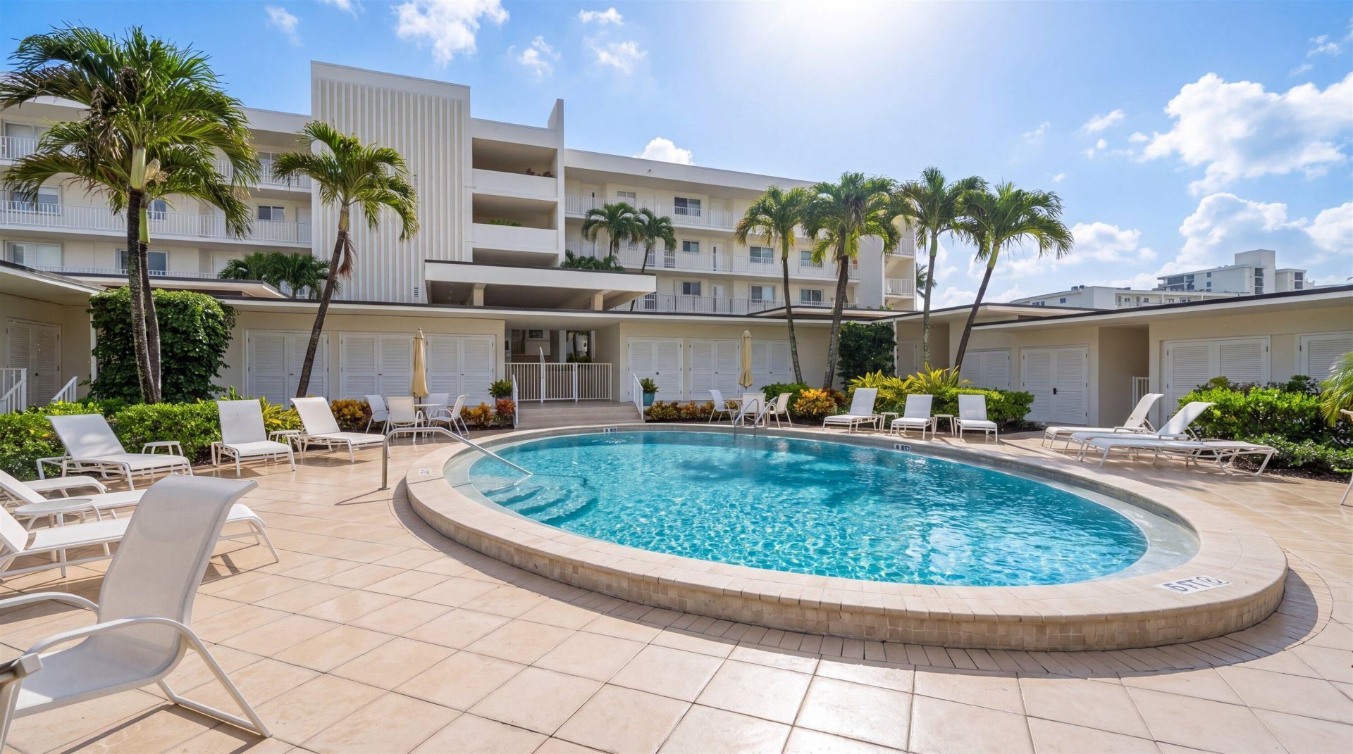 350 S Beach Road, Unit 204, Jupiter, FL 33469 Photo