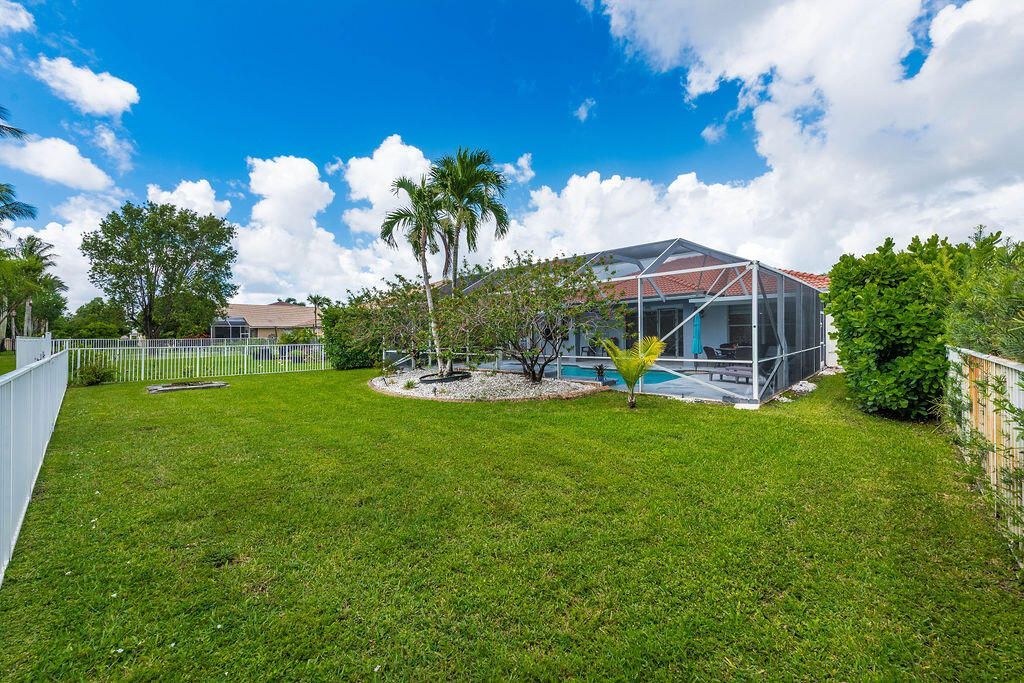 116 Bella Vista Way, Royal Palm Beach, FL 33411 Photo