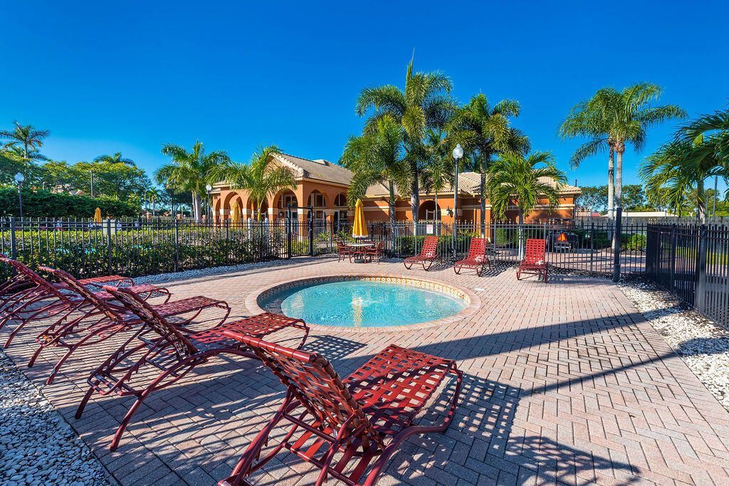 116 Bella Vista Way, Royal Palm Beach, FL 33411 Photo