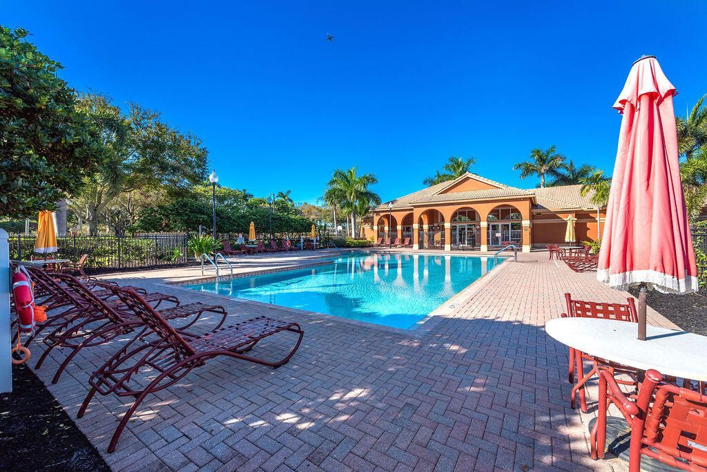 116 Bella Vista Way, Royal Palm Beach, FL 33411 Photo