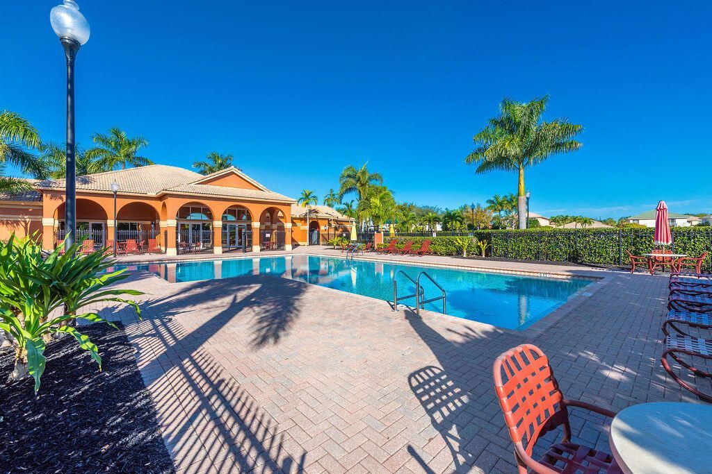 116 Bella Vista Way, Royal Palm Beach, FL 33411 Photo