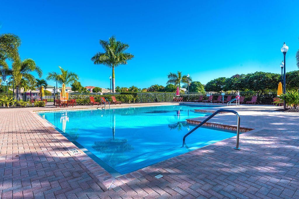 116 Bella Vista Way, Royal Palm Beach, FL 33411 Photo