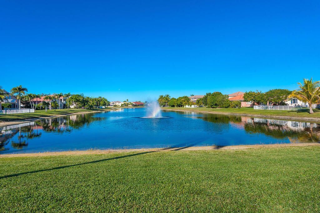 116 Bella Vista Way, Royal Palm Beach, FL 33411 Photo