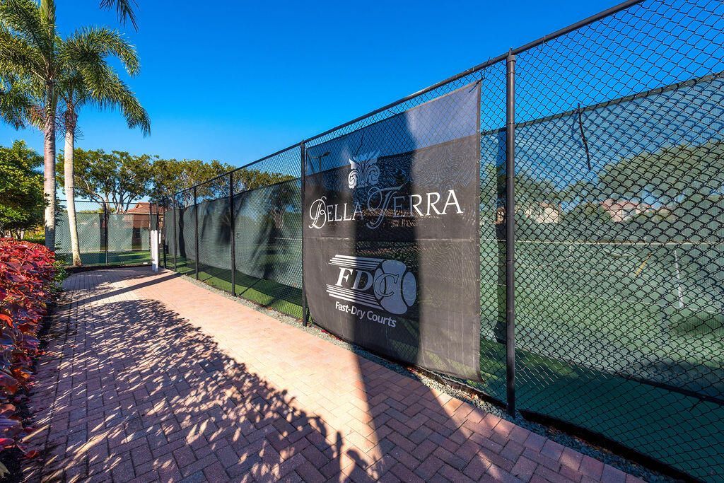 116 Bella Vista Way, Royal Palm Beach, FL 33411 Photo