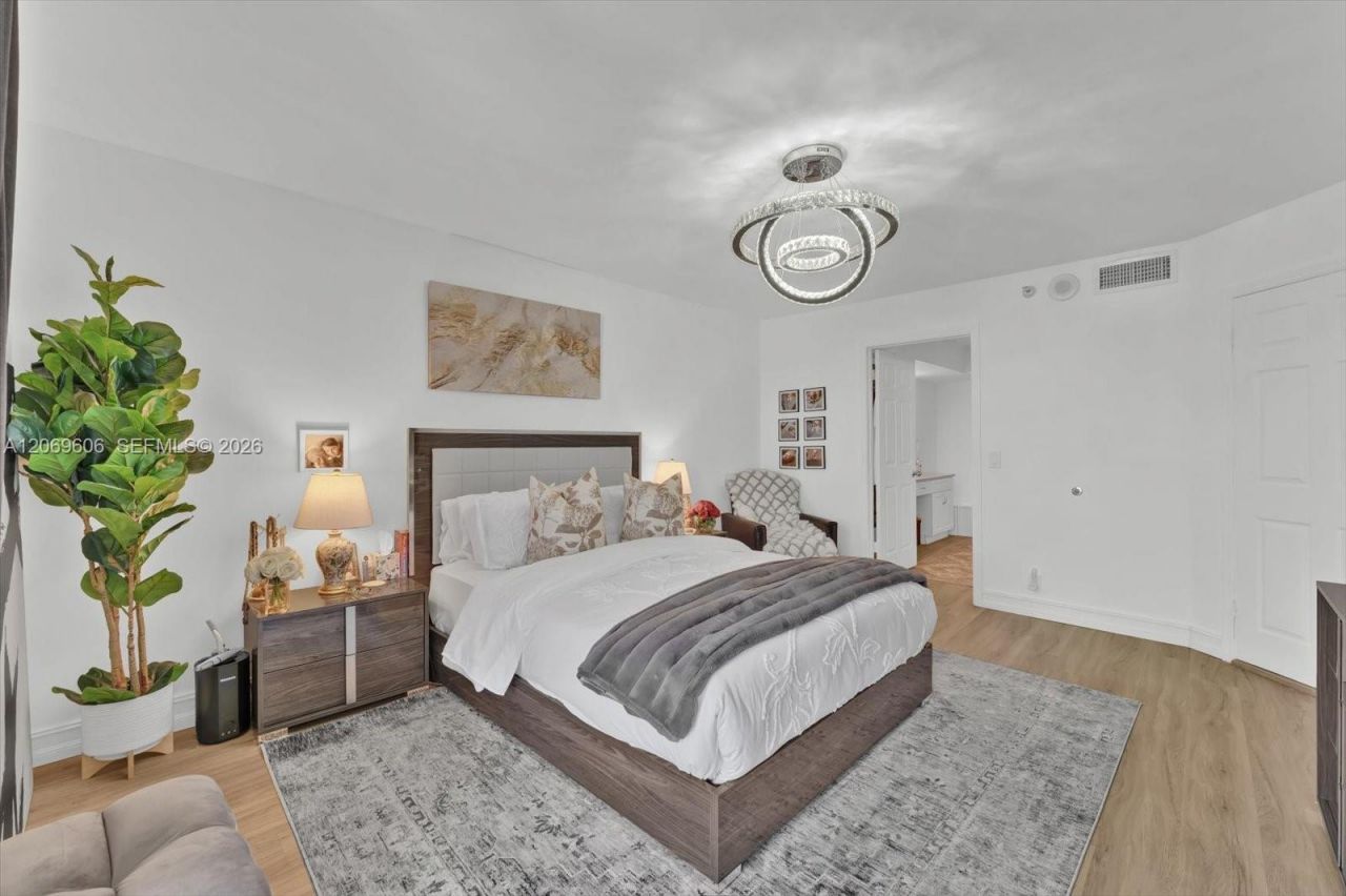 3500 Mystic Pointe Dr, Unit 2107, Aventura, FL 33180 Photo