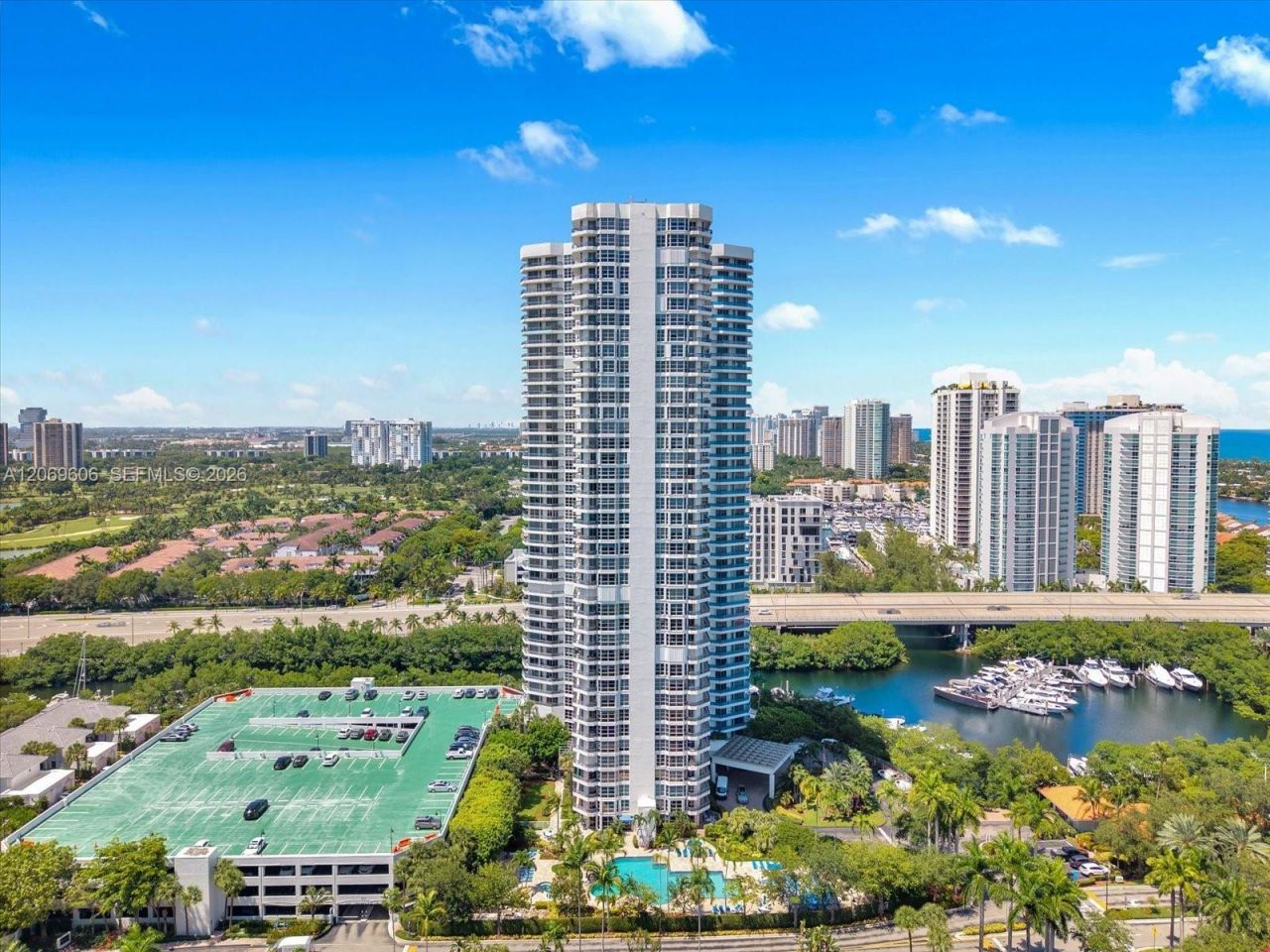3500 Mystic Pointe Dr, Unit 2107, Aventura, FL 33180 Photo