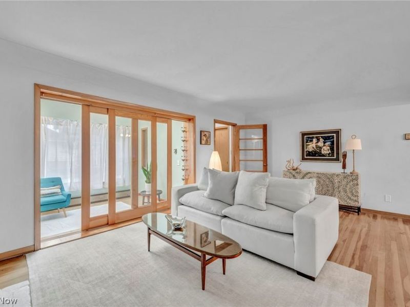 24303 Lake Road, Bay Village, OH 44140 Photo 14