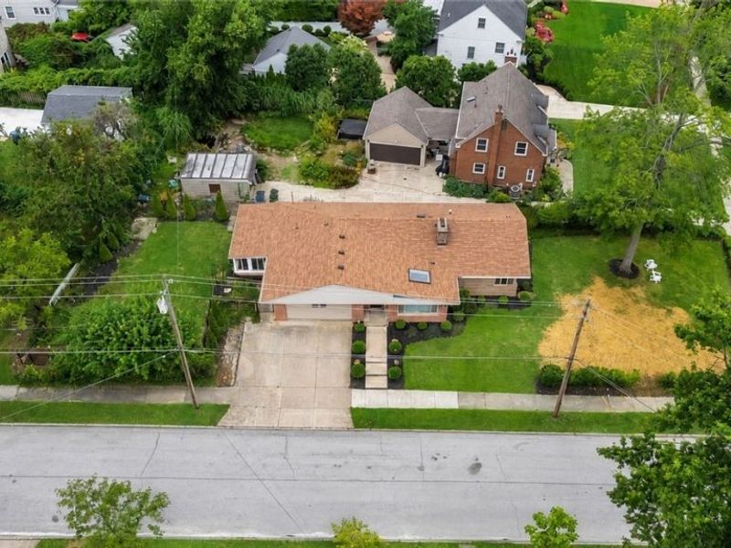 24303 Lake Road, Bay Village, OH 44140 Photo 45