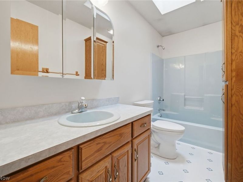 733 Joel Circle, Louisville, OH 44641 Photo 36