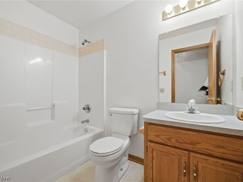 733 Joel Circle, Louisville, OH 44641 Photo 38