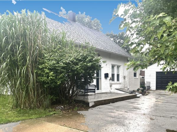 315 S 13TH Avenue , St. Charles, IL 60174