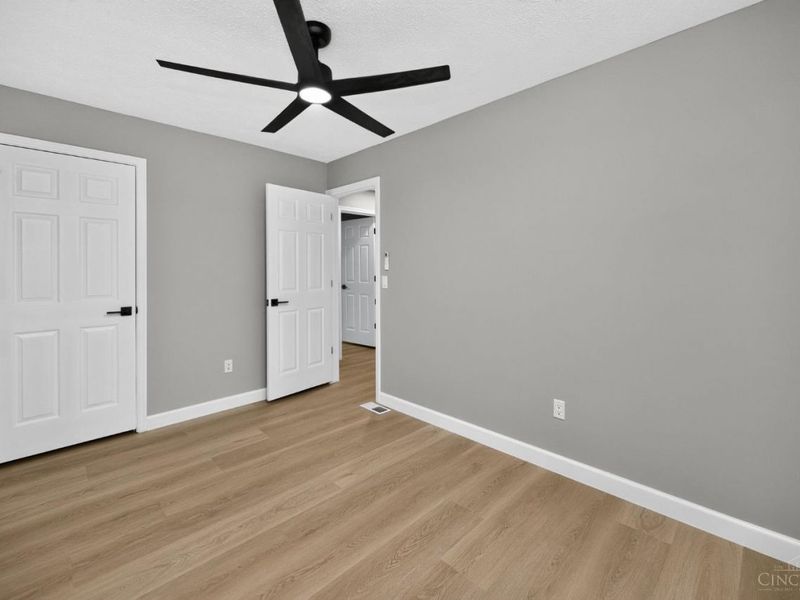 5801 Patrick Henry Drive, Miami Township, OH 45150 Photo 33