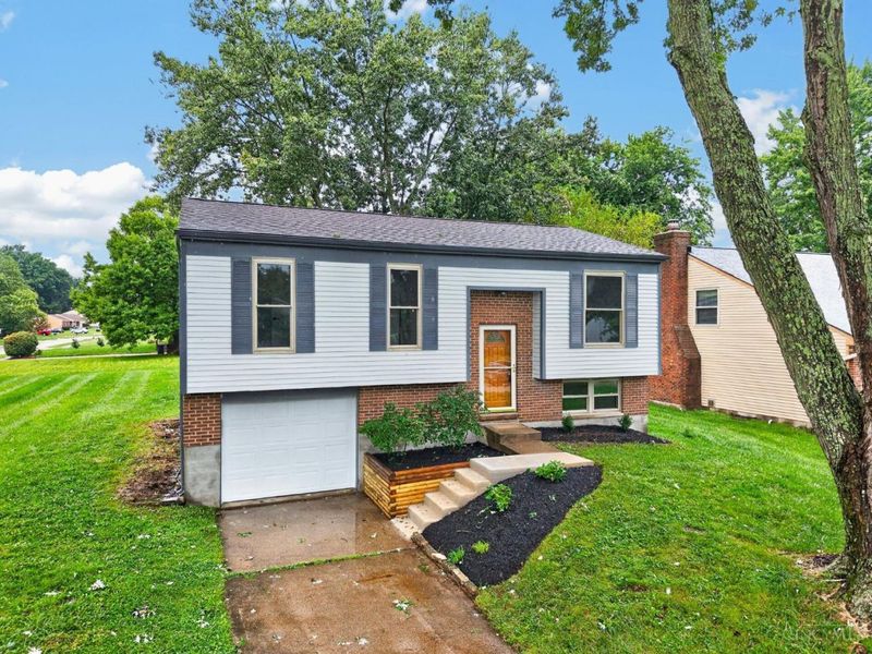 5801 Patrick Henry Drive, Miami Township, OH 45150 Photo 7