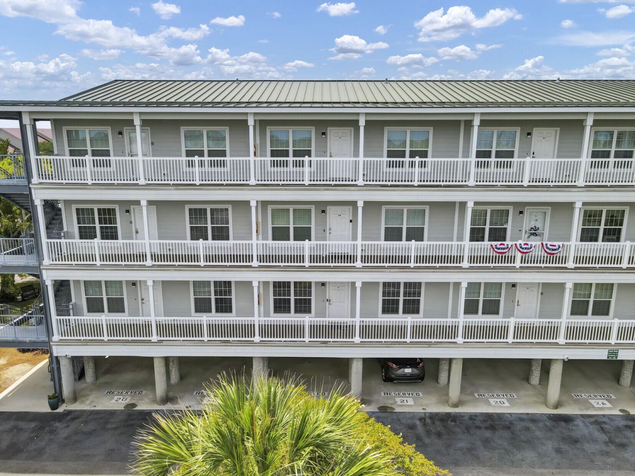 2393 Folly Road Photo 8