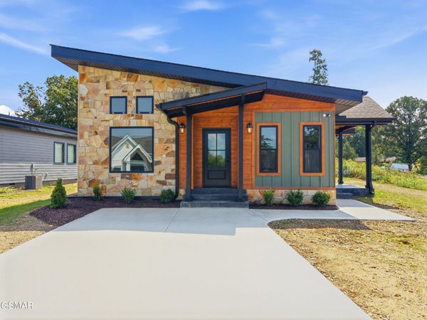 203 Granite Drive , Sevierville, TN 37876