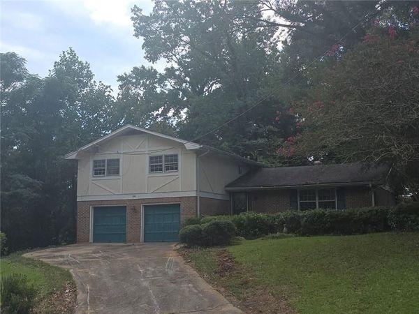 525 S Rays Road , Stone Mountain, GA 30083