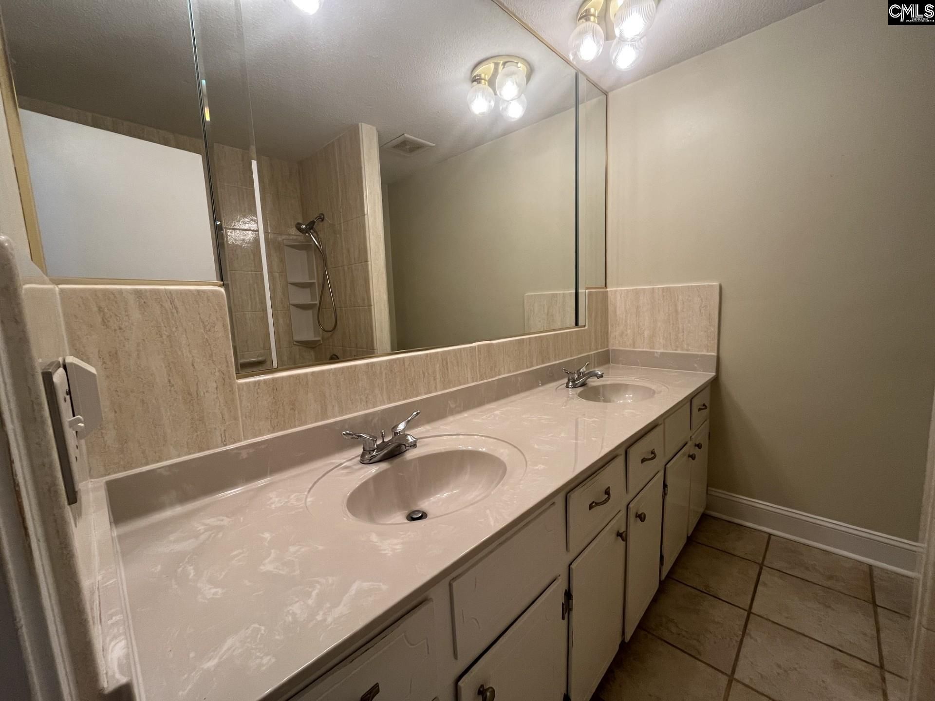 3118 Downes Grove Road  Photo 21