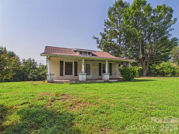110 Woodlane Street, Granite Falls, NC 28630