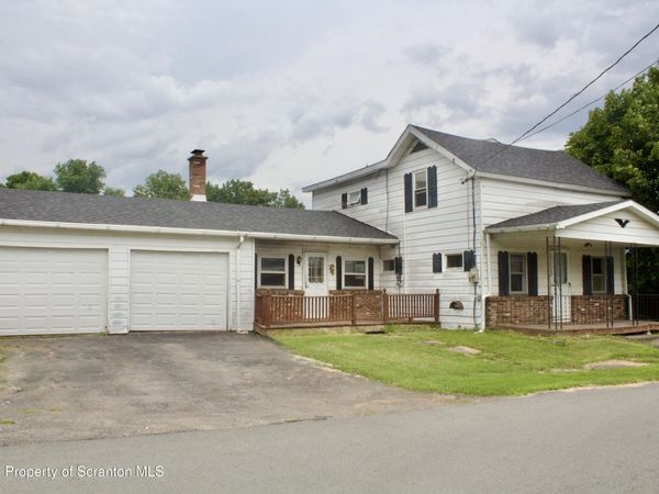 25 Rose Street , Hallstead, PA 18822