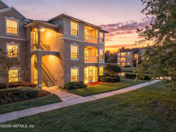 7990 BAYMEADOWS Road E, Unit 201, Jacksonville, FL 32256