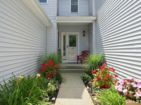 18 Folkstone, Unit D, East Windsor, CT 06016