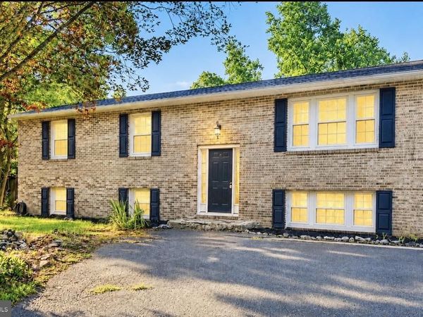 4005 CASSELL BOULEVARD , PRINCE FREDERICK, MD 20678
