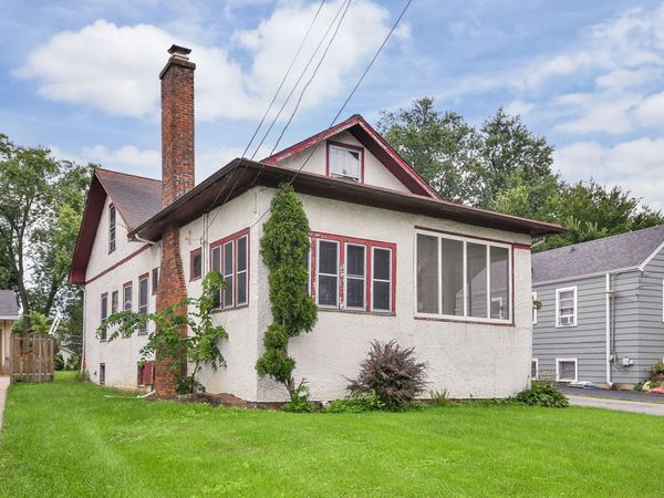 649 Hill Avenue , Glen Ellyn, IL 60137