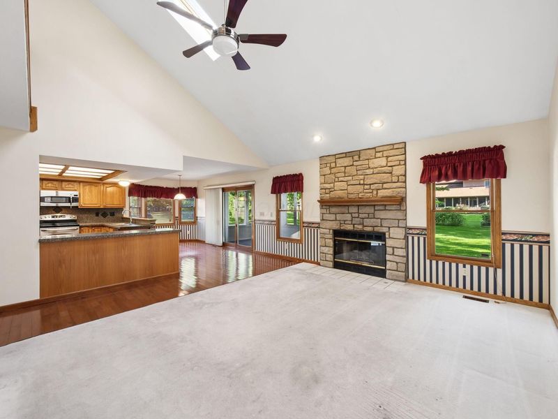 3015 Shoreline Drive, Lewis Center, OH 43035 Photo 19