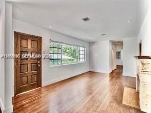 400 NE 86th St , Unit 400, El Portal, FL 33138 Photo