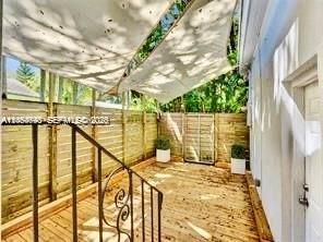 400 NE 86th St , Unit 400, El Portal, FL 33138 Photo