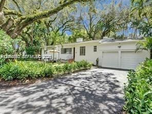 400 NE 86th St , Unit 400, El Portal, FL 33138 Photo