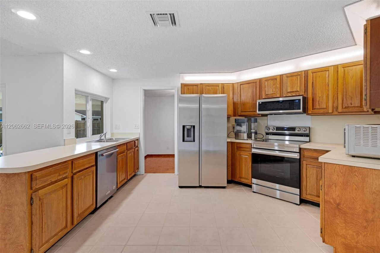 2760 SW 86th Way, Davie, FL 33328 Photo