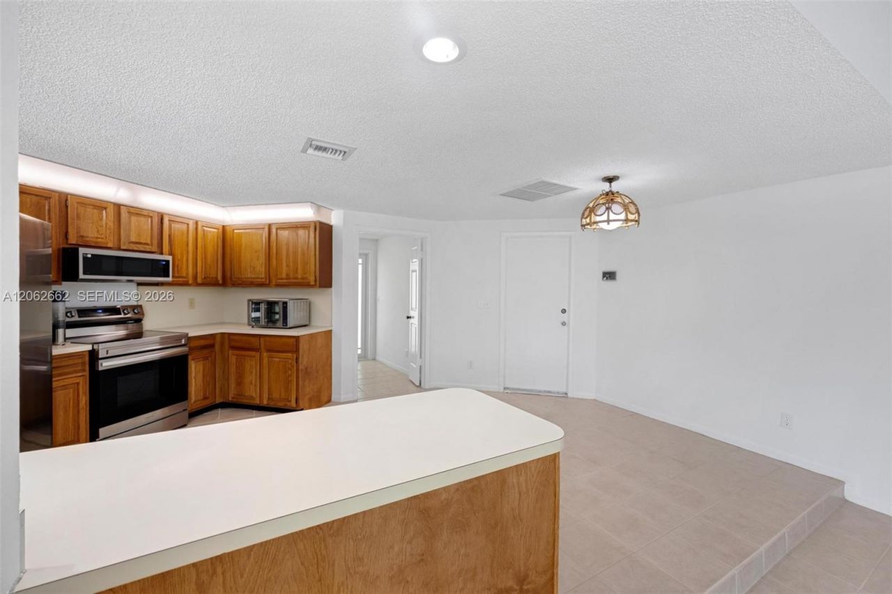 2760 SW 86th Way, Davie, FL 33328 Photo