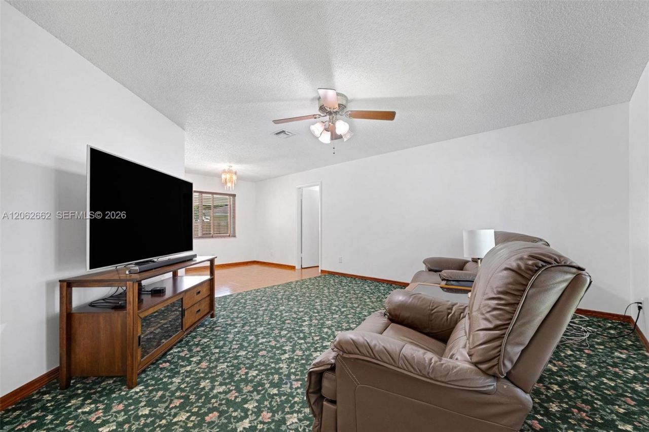2760 SW 86th Way, Davie, FL 33328 Photo