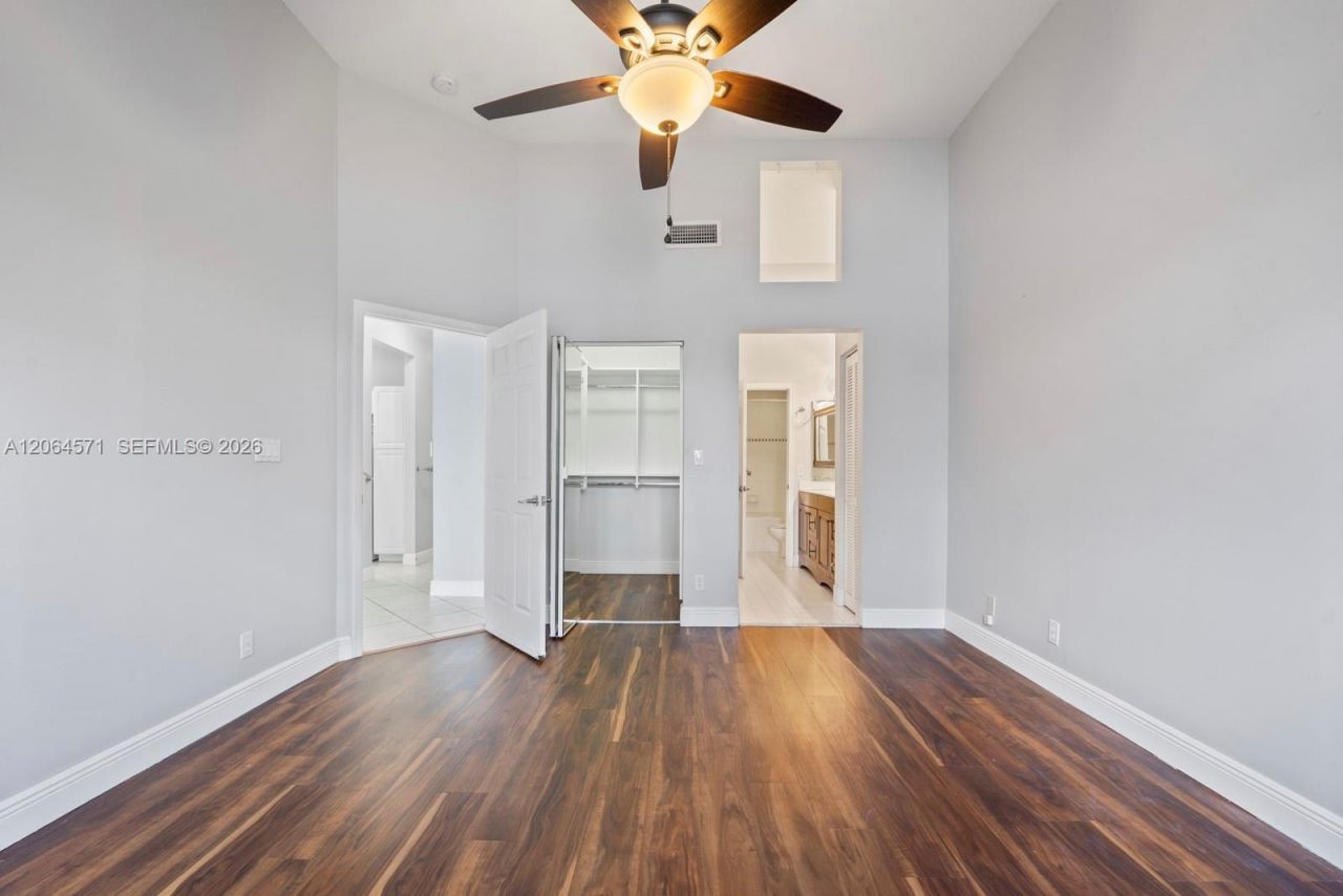 15890 SW 12th St, Pembroke Pines, FL 33027 Photo