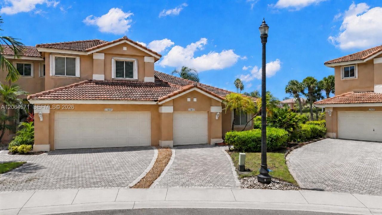 15890 SW 12th St, Pembroke Pines, FL 33027 Photo