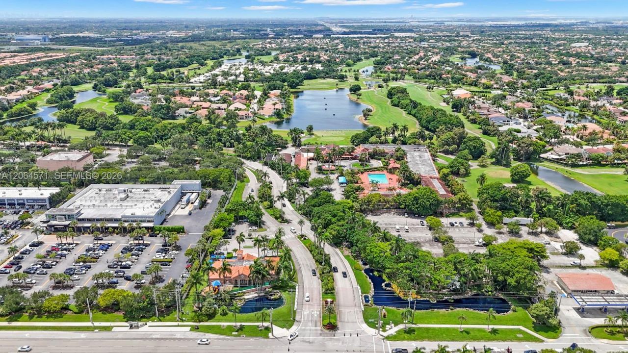 15890 SW 12th St, Pembroke Pines, FL 33027 Photo