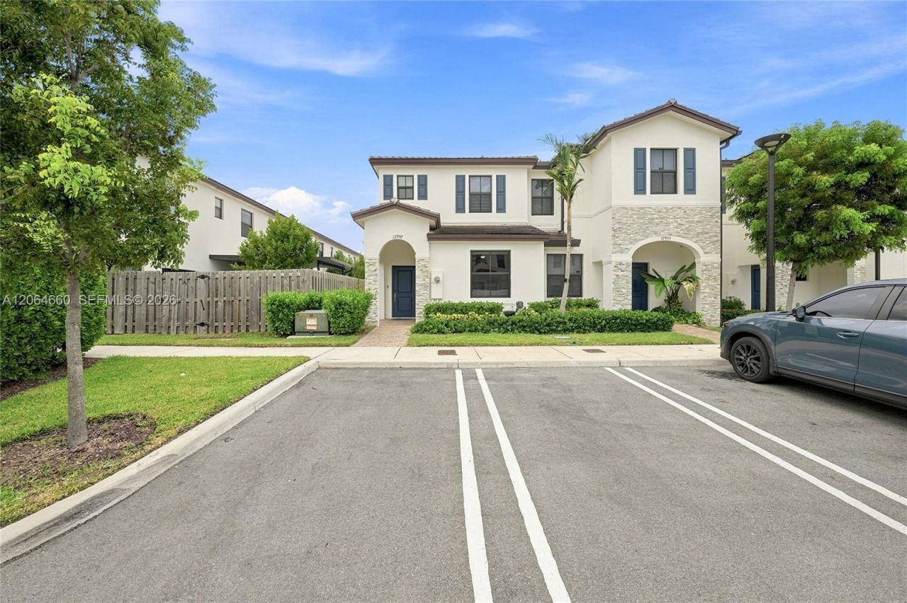 12957 SW 232nd Ln, Homestead, FL 33032 Photo