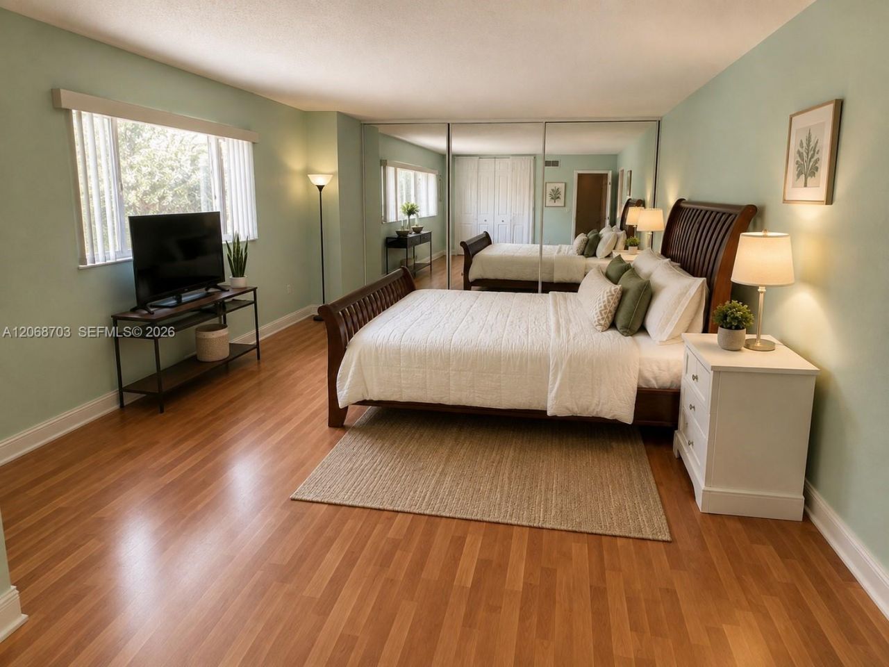 7910 Taft St , Unit 208, Pembroke Pines, FL 33024 Photo