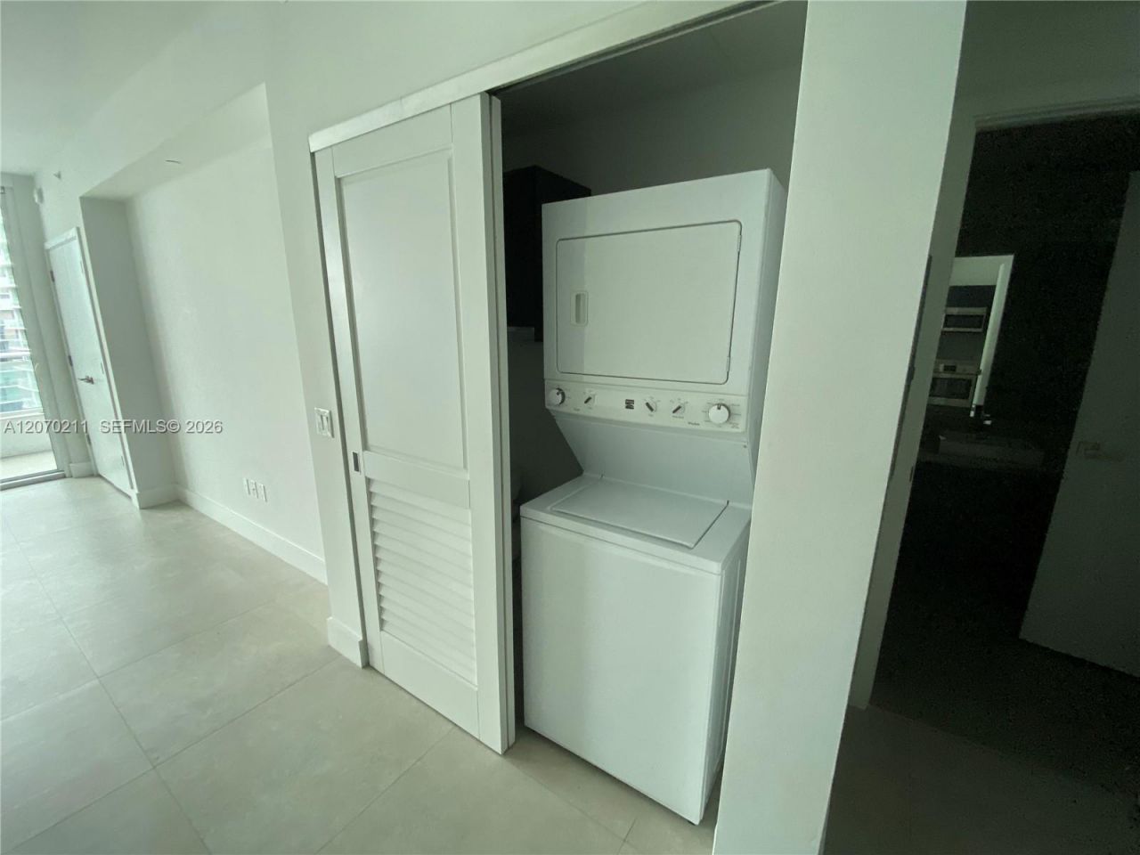 1080 Brickell Ave , Unit 2505, Miami, FL 33131 Photo