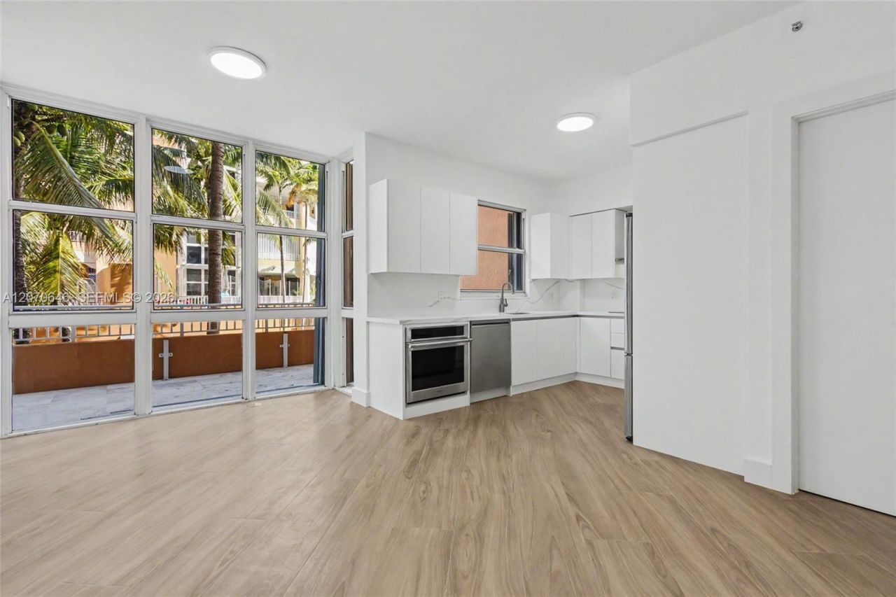 731 Crandon Blvd , Unit 208, Key Biscayne, FL 33149 Photo