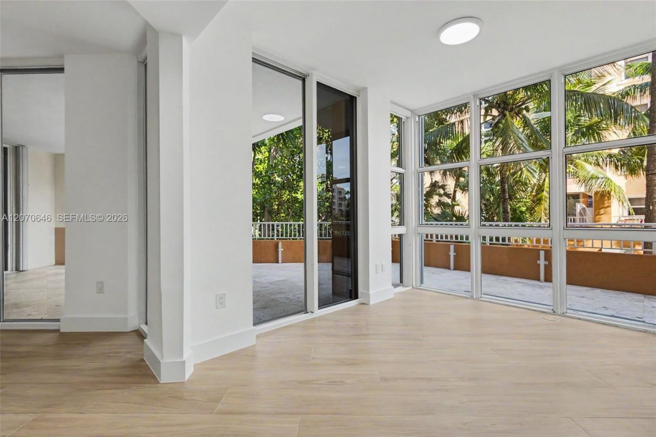 731 Crandon Blvd , Unit 208, Key Biscayne, FL 33149 Photo