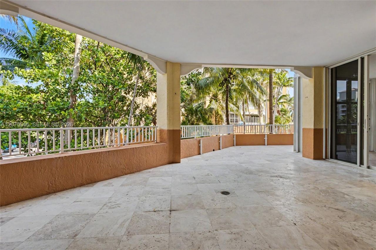 731 Crandon Blvd , Unit 208, Key Biscayne, FL 33149 Photo