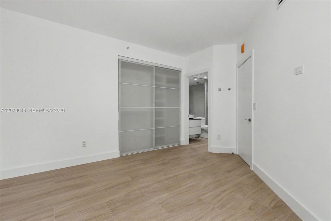 731 Crandon Blvd , Unit 208, Key Biscayne, FL 33149 Photo