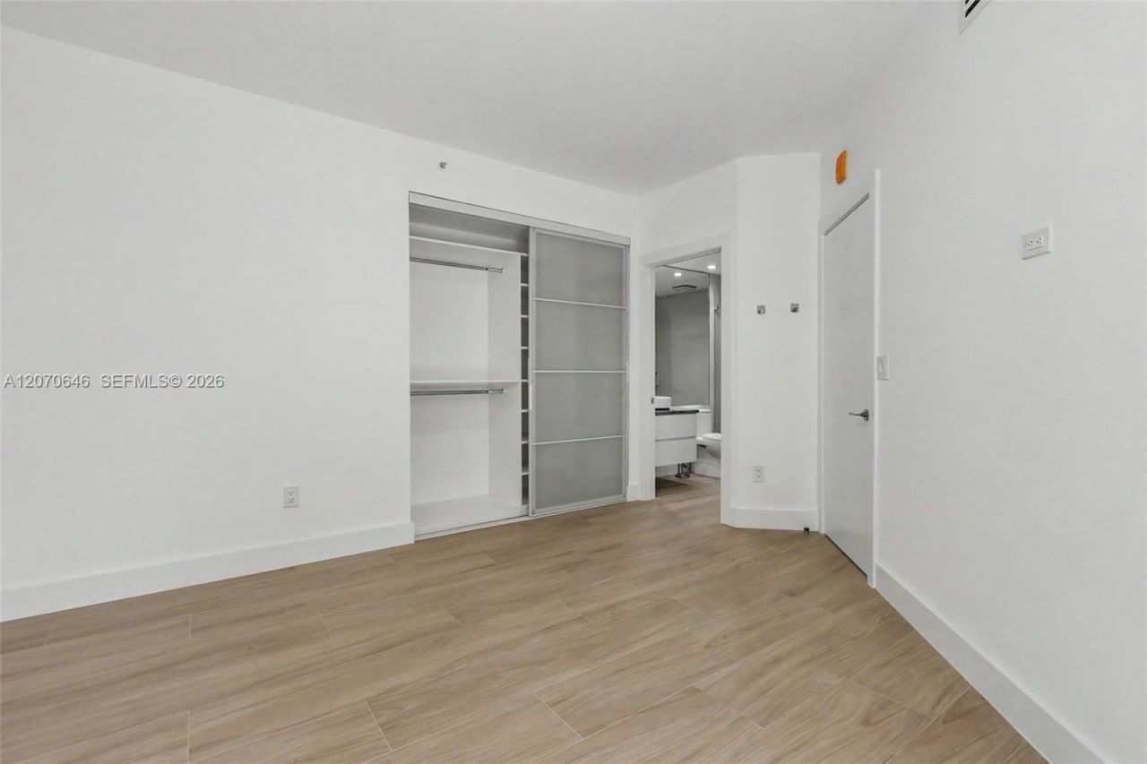731 Crandon Blvd , Unit 208, Key Biscayne, FL 33149 Photo